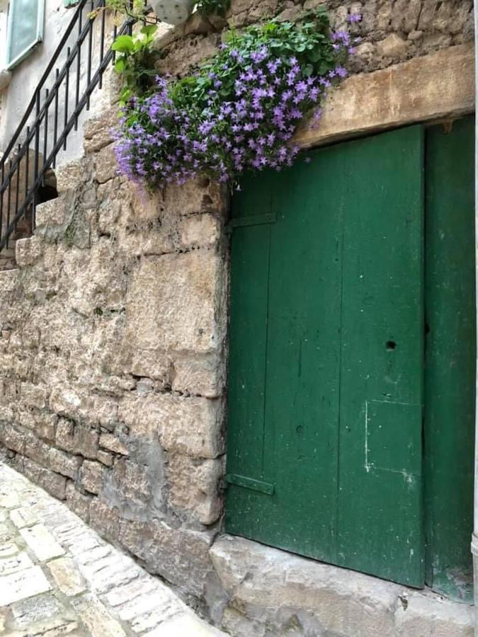 Studio Apartment Sweet Dreams Rovinj Exterior foto