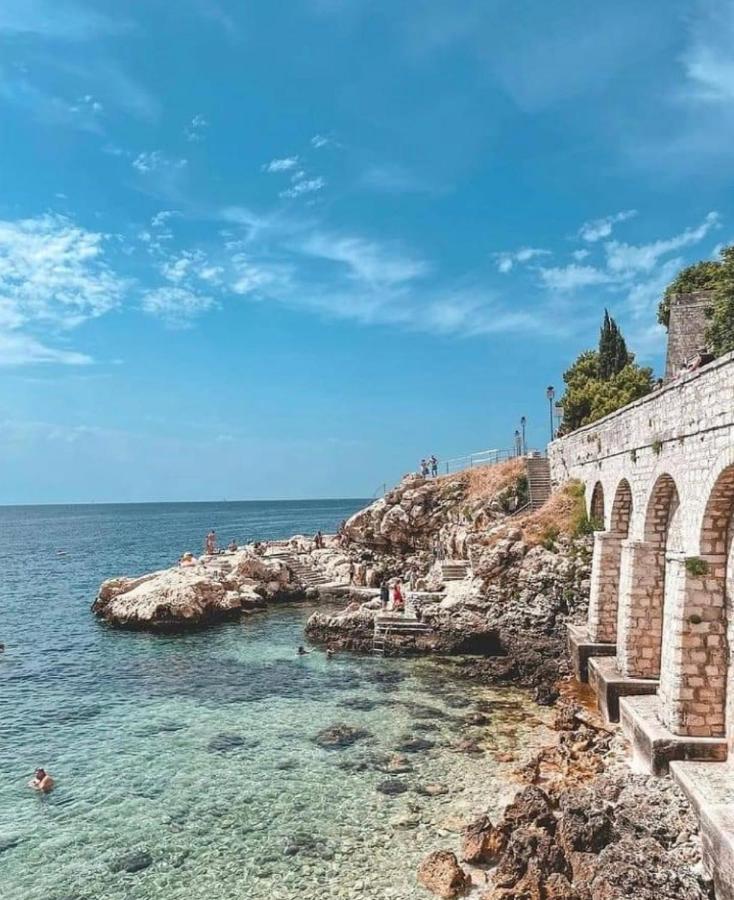 Studio Apartment Sweet Dreams Rovinj Exterior foto